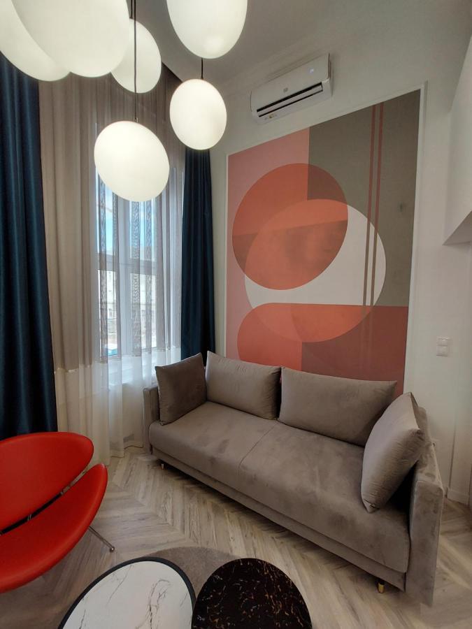 Central Gallery Apartment Debrecen Luaran gambar